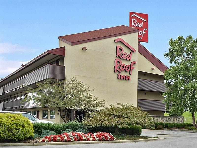 Red Roof Inn Louisville Expo Airport Экстерьер фото